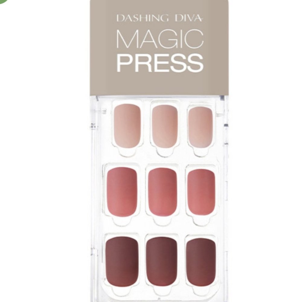 Dashing Diva Magic Press Nails (Mani)
